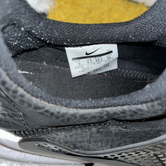 Women’s Nike Sock Dart running shoes - Picture 6 of 6